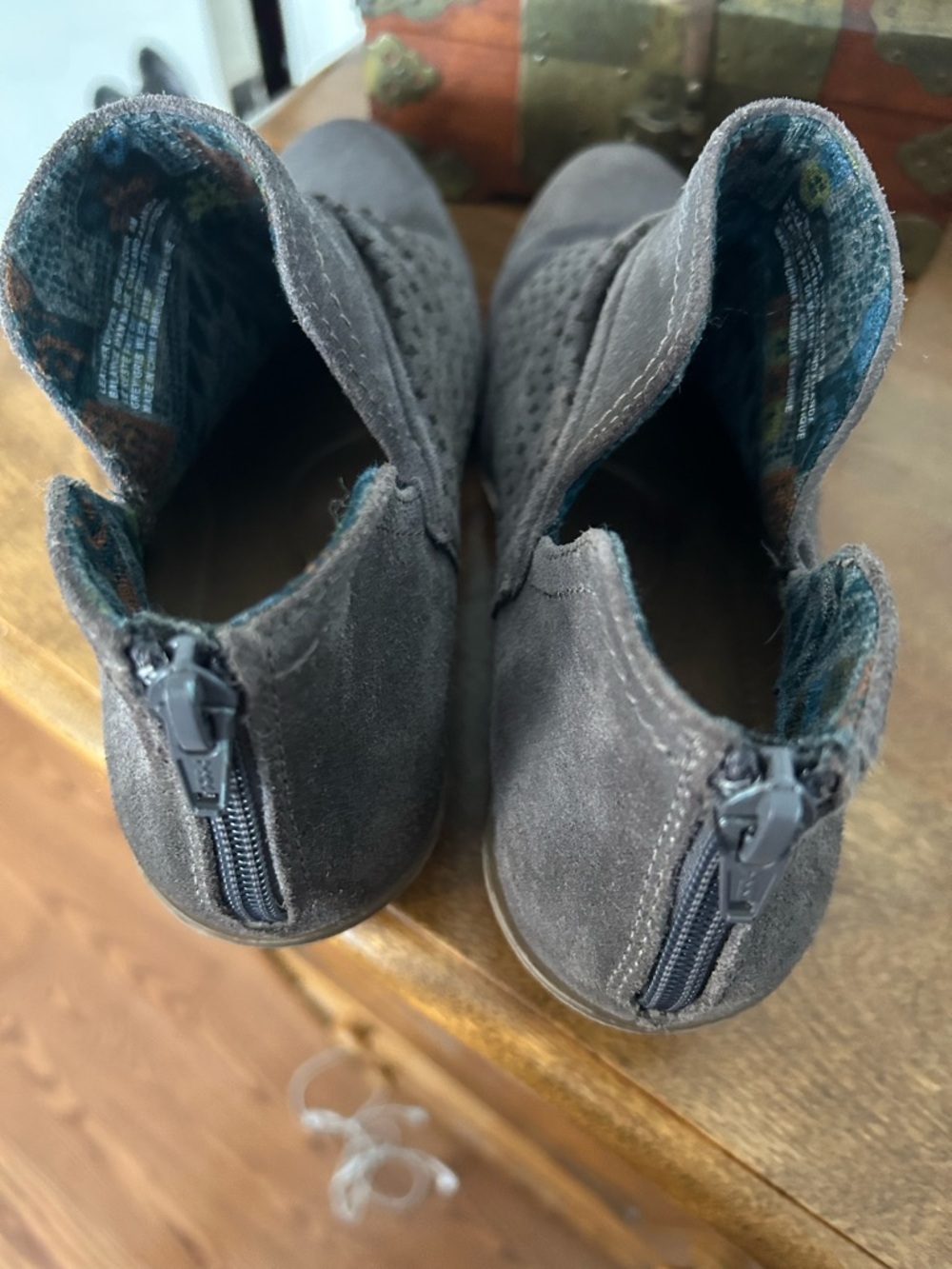 Earth Origins Oakland Amanda Ankle Booties, Genuine Suede in Gray - Picture 7 of 10